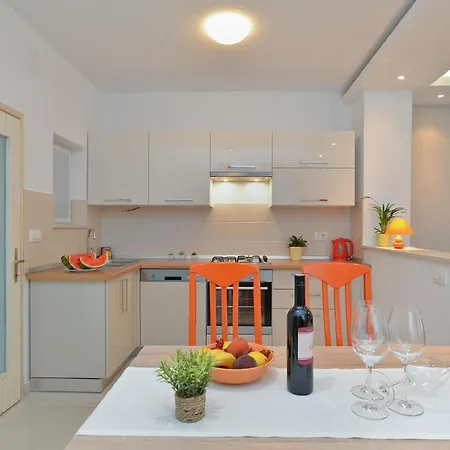 Apartament Fuer 5 Personen Ca 80 Qm In Pula, Istrien Istrische Riviera Pula